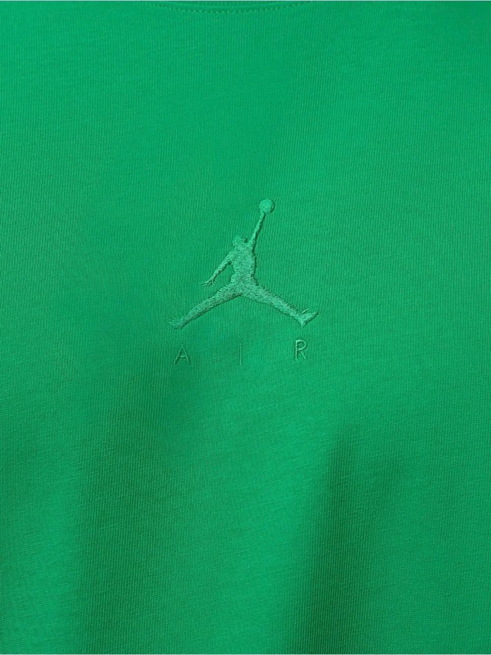 Jordan Flight Essentials Men’s Oversized T-Shirt in Lucky Green SMALL